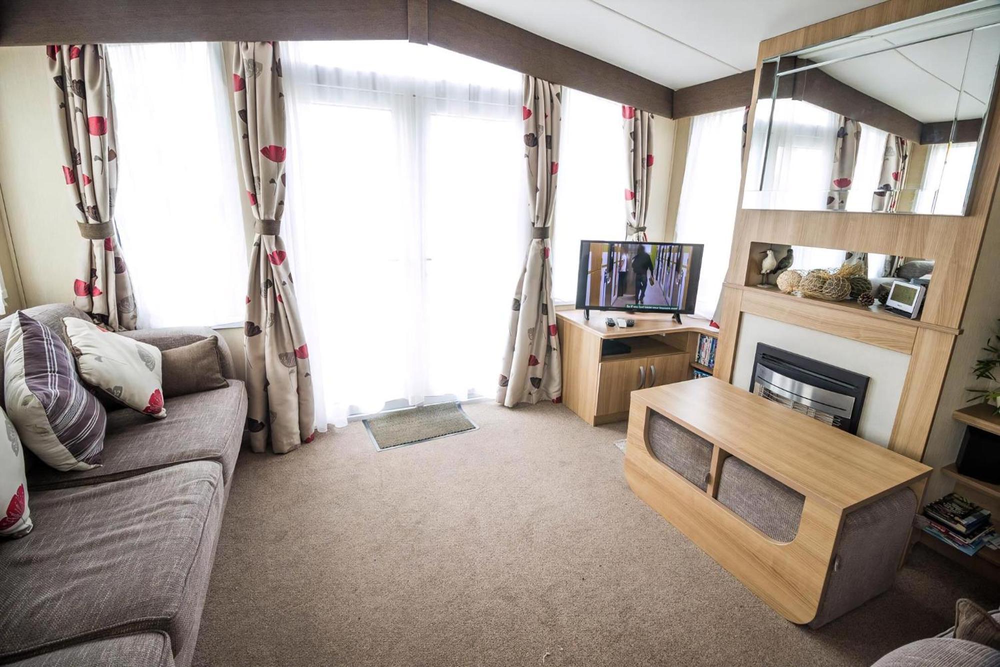 Parque de Campismo Beautiful 8 Berth Caravan For Hire At Seashore Haven Park In Norfolk Ref 22039c